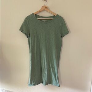 Women's Green T-Shirt